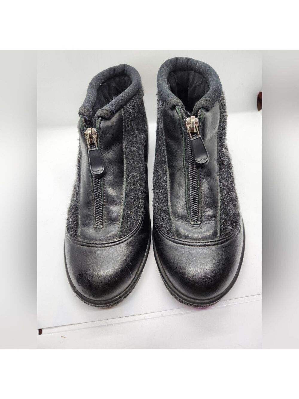 Toe Warmers made in Canada zip closure  wool & leather Vintage sz 8M
